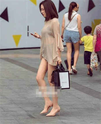 奔跑吧兄弟白百合汽车黄改